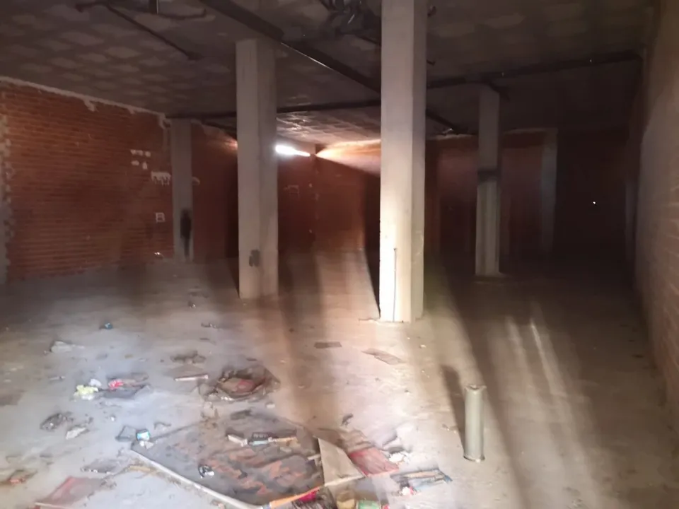 AMPLIO LOCAL COMERCIAL EN JUAN CARLOS I