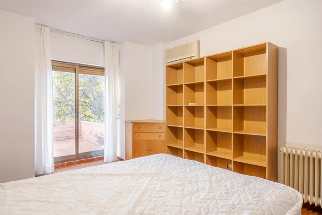 chalet independiente con la mejor parcela en la prestigiosa  urbanización de el serrallo — 32