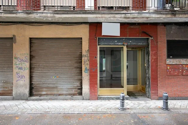 Local en alquiler en Zaidín. — 10