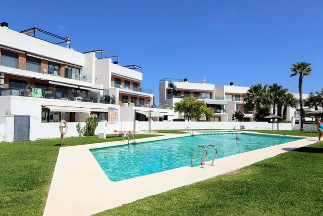 Apartamento 2 habitaciones 69m² en venta - Villamartín-Las F