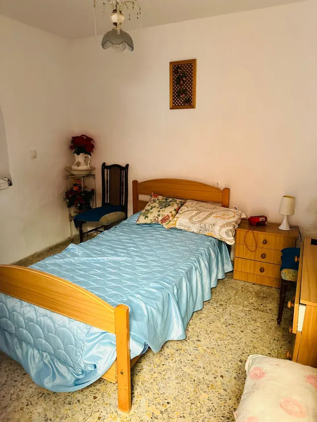CASA PARA REFORMAR - ZONA MIRAFLORES — 19