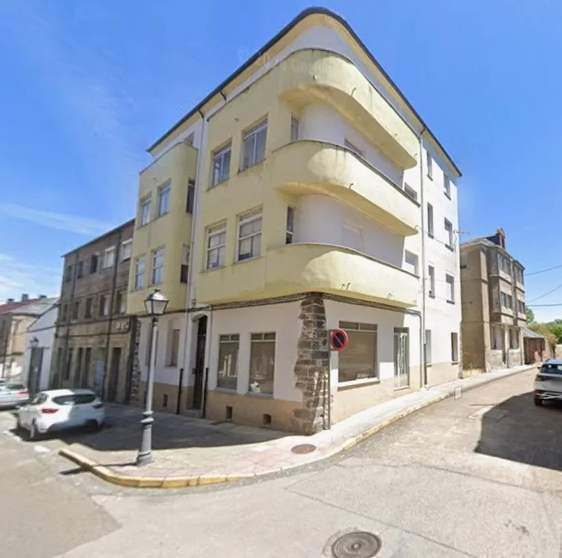 PISO PARA REFORMAR EN BEMBIBRE