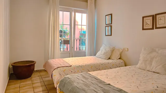 Casa independiente en el casco histórico de Gandia — 31