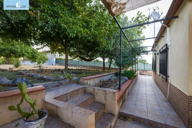 Casa 2 habitaciones 68m² en venta - Otura — 24