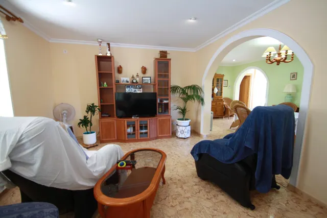 ✓Casa con 2 Pisos Independientes en Denia, Costa Blanca. — 12