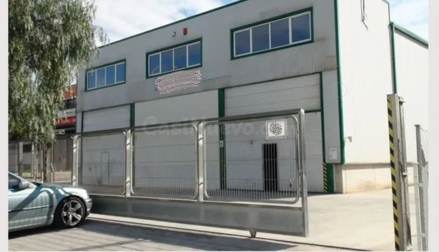 Nave industrial 981m² en venta - Poligono de atalayas