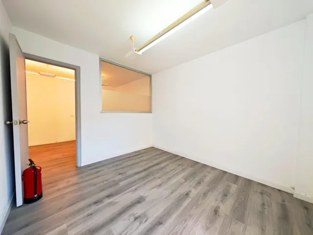 SE ALQUILA OFICINA-DESPACHO EN PLENO CENTRO DE FUENGIROLA — 12