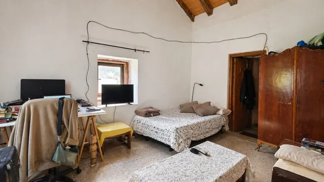 CASA ADOSADA EN UN ENTORNO PRIVILEGIADO.- — 8