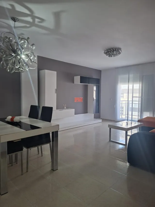 Amplio Piso Nuevo en el Corazón de Vinarós por €192,000 con piscina, parking y trastero — 9