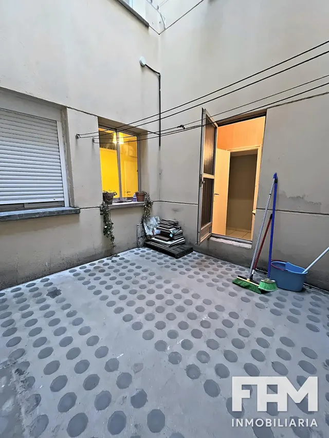 Piso Interior en Venta cerca de Calle Pablo Iglesias — 22