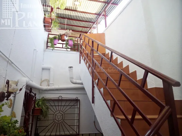 *CASA, TOTALMENTE AMUEBLADA, DE DOS PLANTAS EN VENTA EN TOME - foto 2