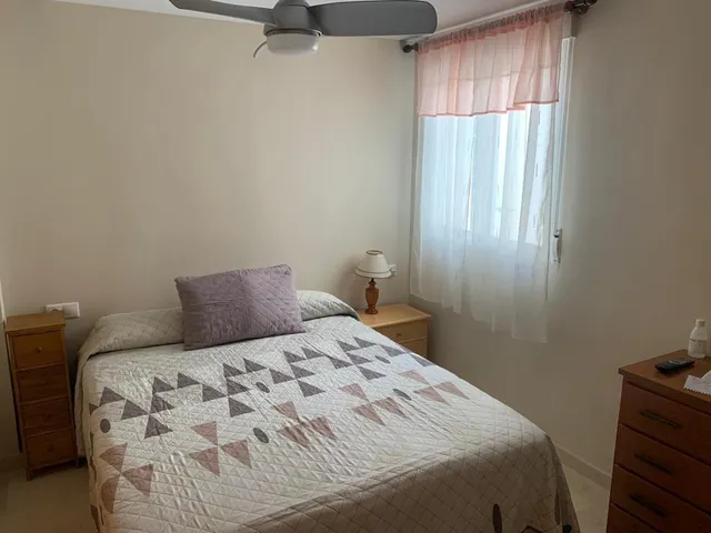 Fuengirola centro. 2 dormitorios. a un paso de la playa y todos los servicios. — 6