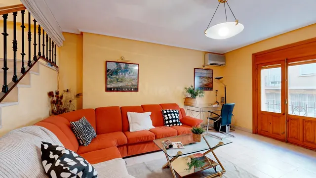 Espectacular Casa Aislada en Ruiseñores: Tu Oasis Privado en - foto 5