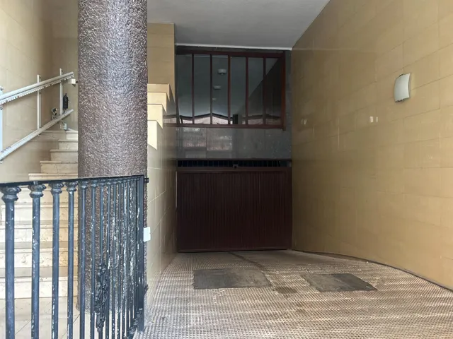 Ref. 8546 SALICO ofrece gran vivienda en Olivereta con plaza de aparcamiento — 8