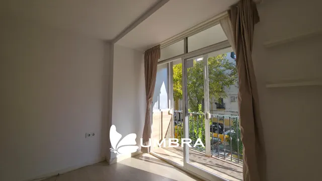 Piso reformado de 3 dormitorios con balcón | la plata, jerez — 35