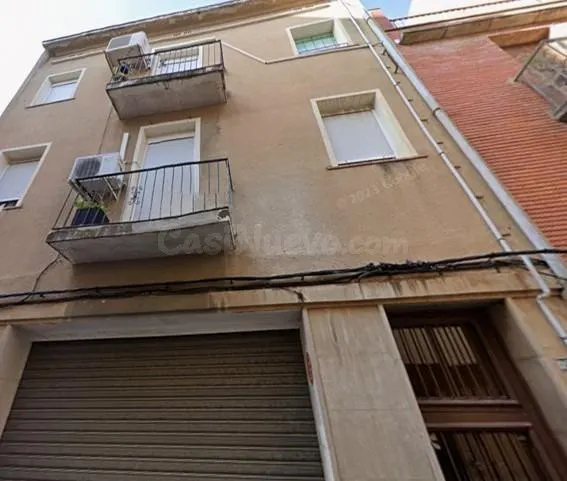 Venta de Piso OKUPADO en C/ BAIX DEL CARME, 57 Reus (Tarragona)