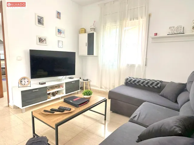 Casa con gran jardín, pérgola y barbacoa en Segur de Calafell !! — 11