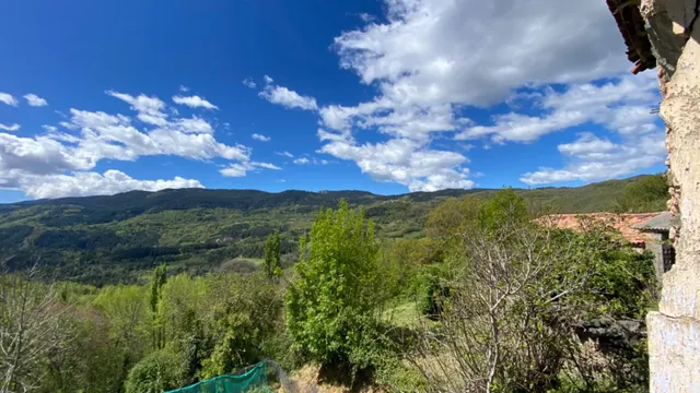 Gran Casa  para rehabilitar en pueblo tranquilo del pirineo — 29