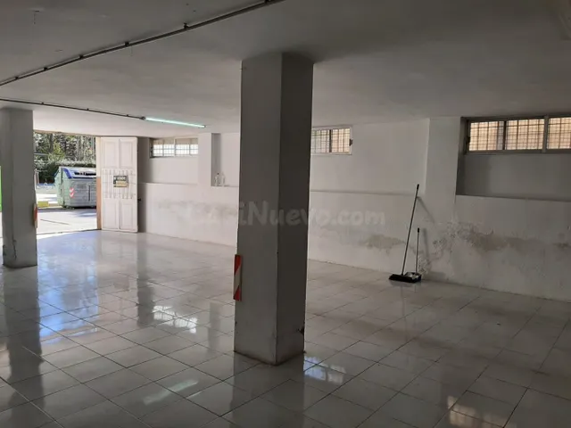 Local comercial en Puerto Lumbreras - foto 2