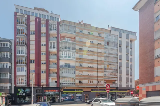 Piso en Venta en Avenida Brasil Gijón - foto 2