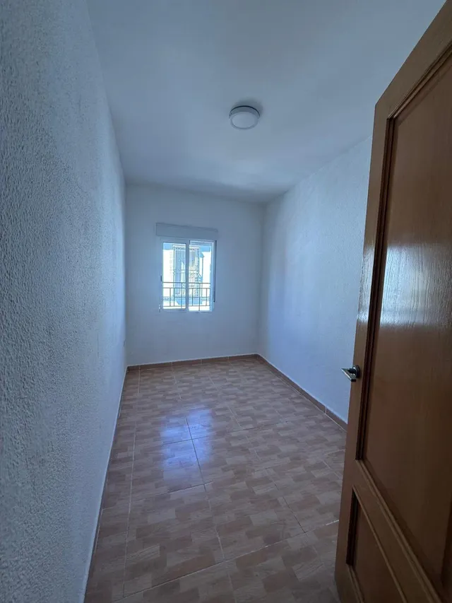 MAGNIFICA CASA EN FERNAN NUÑEZ!! — 12