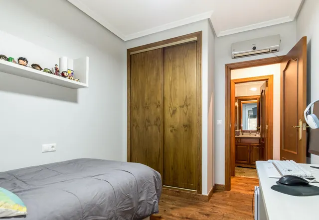 Apartamento a la venta en el Centro de Torrevieja — 33