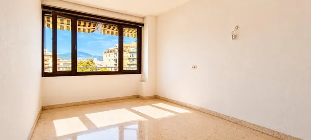 Amplio y luminoso piso en el centro de Palma con posibilidad de parking — 23