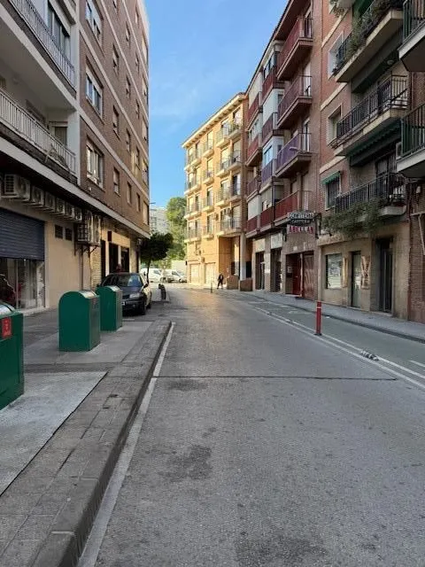 JUNTO PLAZA DE SAN JUAN ALQUILER LOCAL COMERCIAL — 20
