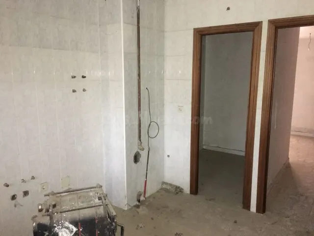 Edificio 1000m² en venta - SAN MIGUEL DE LAS DUEÑAS - foto 2