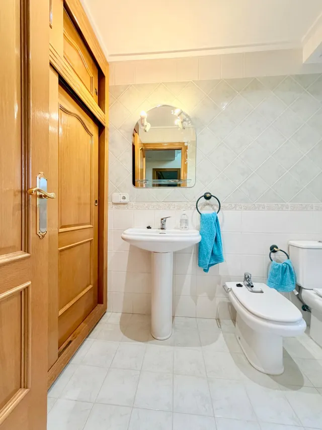 CHALET EXCLUSIVO EN ALZABARES ELCHE, CON PISCINA, ALTAS CALIDADES Y A SOLO 2 KM DEL HOSPITAL — 50