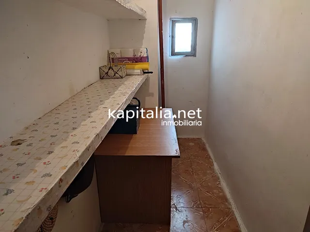 CASA A LA VENTA EN PUEBLO PEQUEÑO Y TRANQUILO LLAMADO ALFAFARA — 13