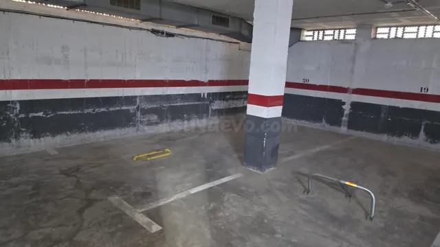 Oportunidad Única: Parking en el Centro de Salou por solo €1 - foto 3