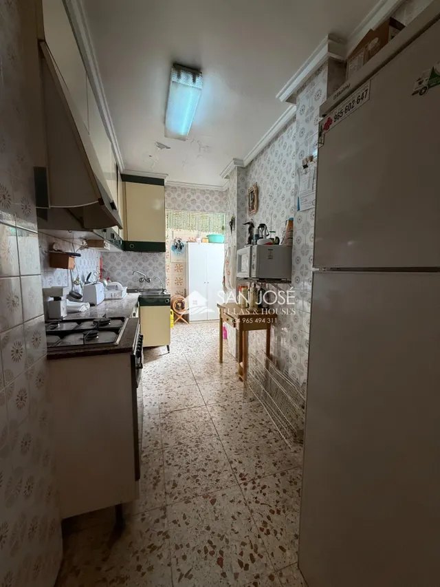 SE VENDE PISO EN NOVELDA CÉNTRICO, LUMINOSO Y CON ASCENSOR - foto 3