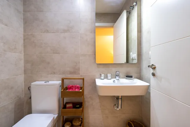 Amplio Piso en Venta en el Corazón de Almería — 36