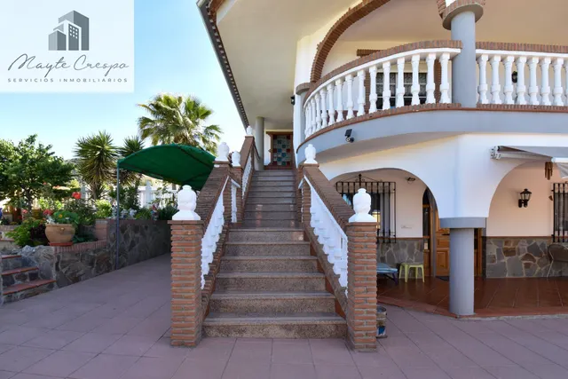 Espectacular chalet de lujo en El Puntal — 16