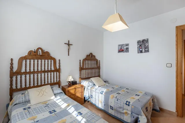 Chalet independiente con muchas posibilidades en Gojar. — 22
