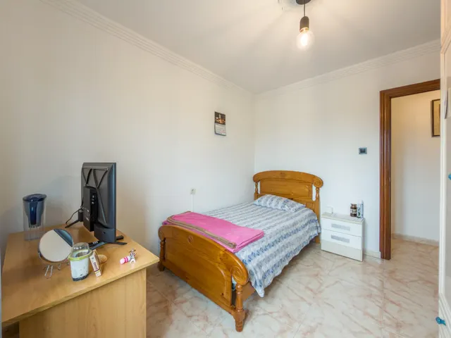 Piso de 3 Dorm. en Armilla (frente al AYUNTAMIENTO y Metro) — 15