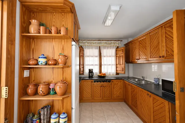 Chalet independiente con piscina en Híjar, Las Gabias — 6