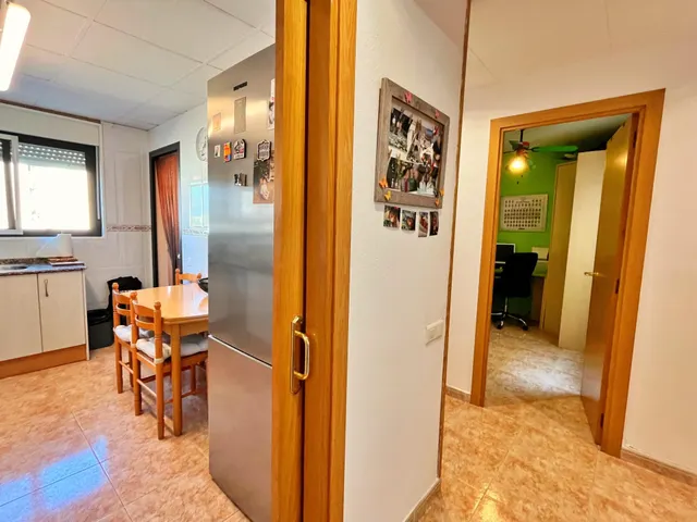 Piso de 4 habitaciones con terraza y ascensor en Ferreries - VPO — 30