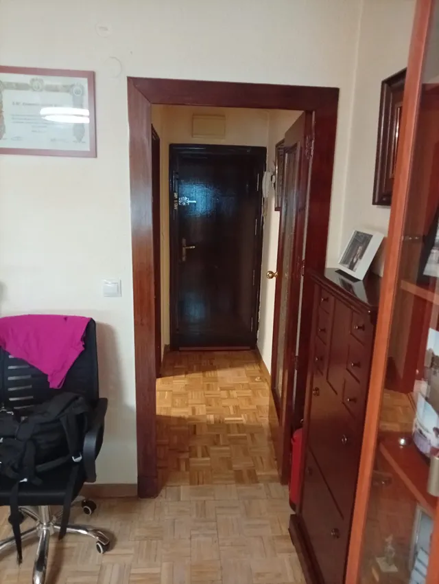 Acogedor piso en venta en Vinateros, Madrid — 7