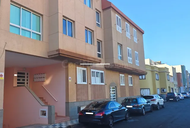 Piso 1 habitación 68m² en venta - Playa de Arinaga - foto 2