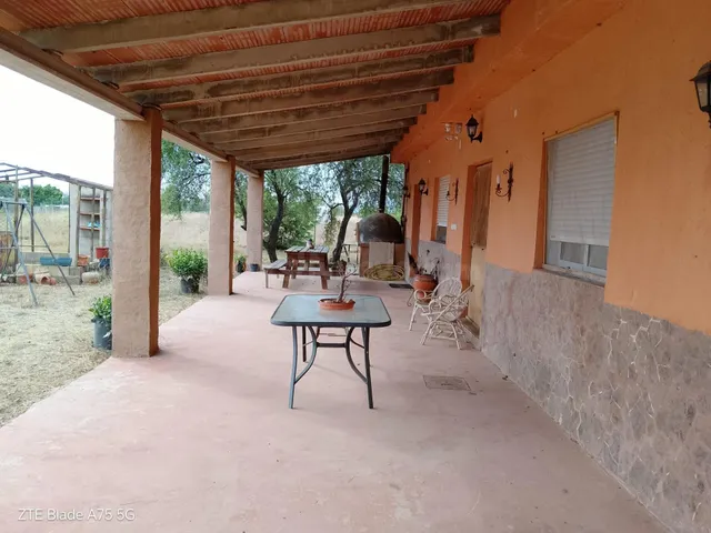 Finca rústica 4 habitaciones 230m² en venta - La Magdalena — 4