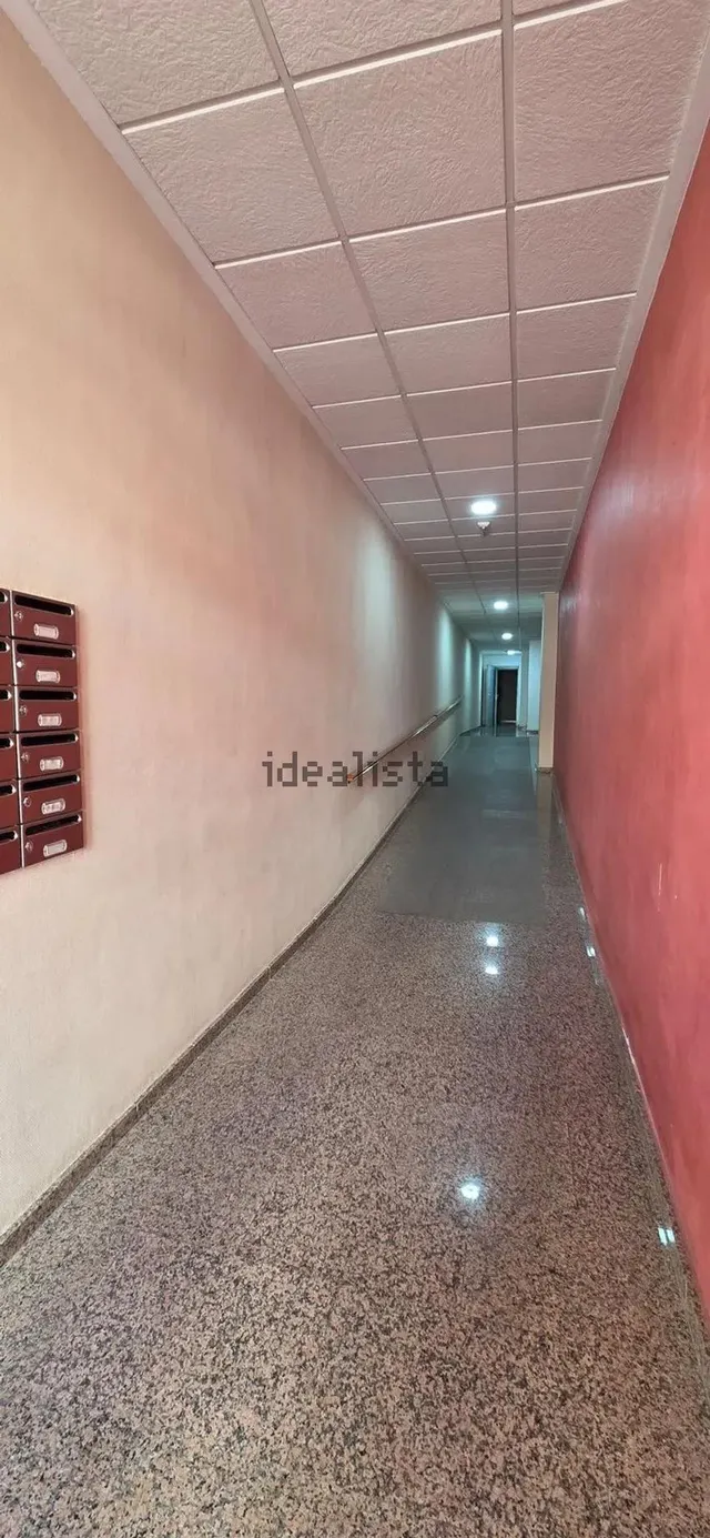 PISO MUY AMPLIO EN EL CENTRO DE MAZARRÓN — 13