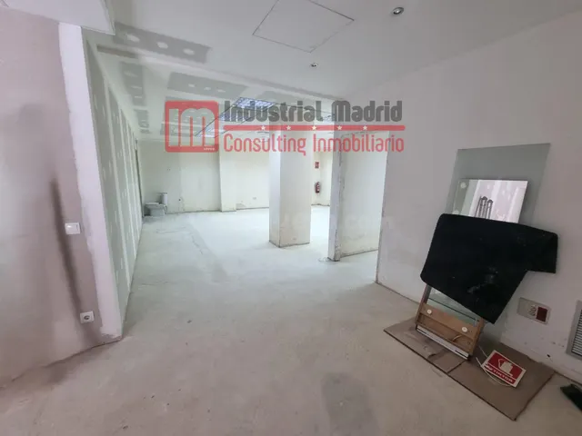 Excelente oportunidad de alquiler de local comercial de 88 m - foto 4