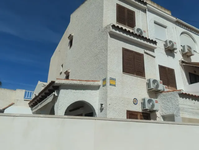 Chalet 4 hab. calas blancas — 31