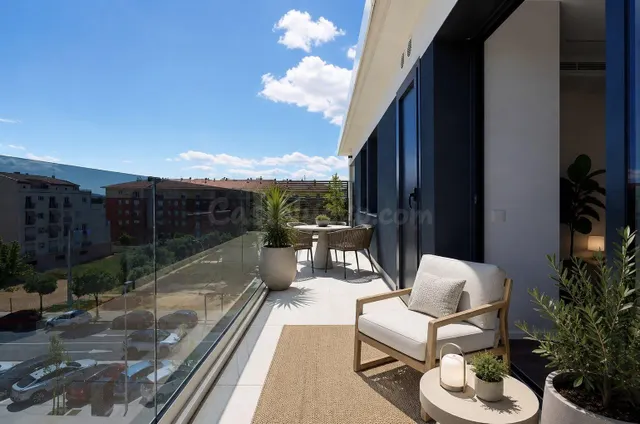 Ático dúplex con terraza, de obra nueva (2026) y sin estrenar — 2