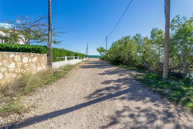 Magnifica villa de 347m2, situada a 1ª línea de mar — 38