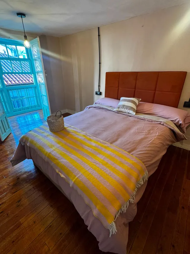 CUATRO habitaciones DISPONIBLES EN ESTE AMPLIO PISO EN PLENO CASCO VIEJO DE OURENSE (CONTRATO TEMPORAL) — 6