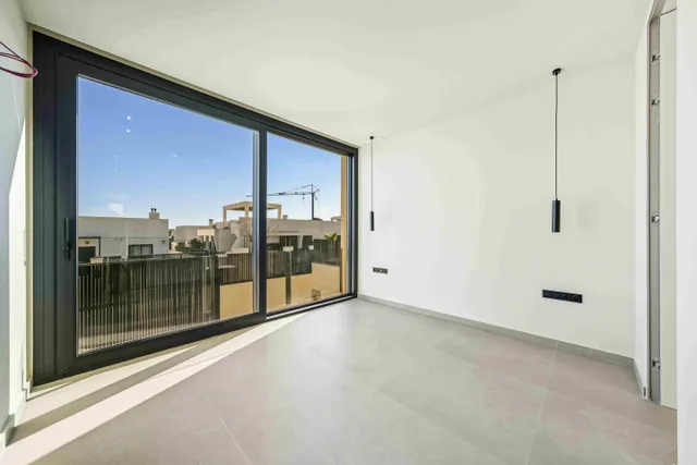Villa 4 habitaciones 200m² en venta - Alberca — 38