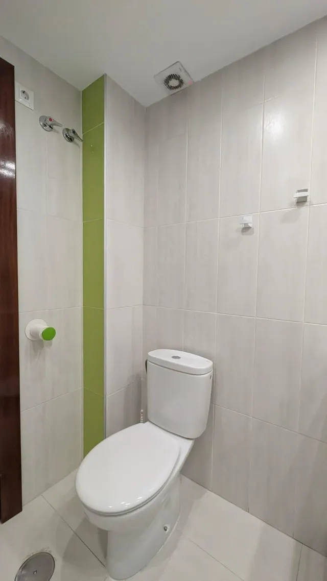Piso 4 habitaciones 145m² en alquiler - Arabial — 16